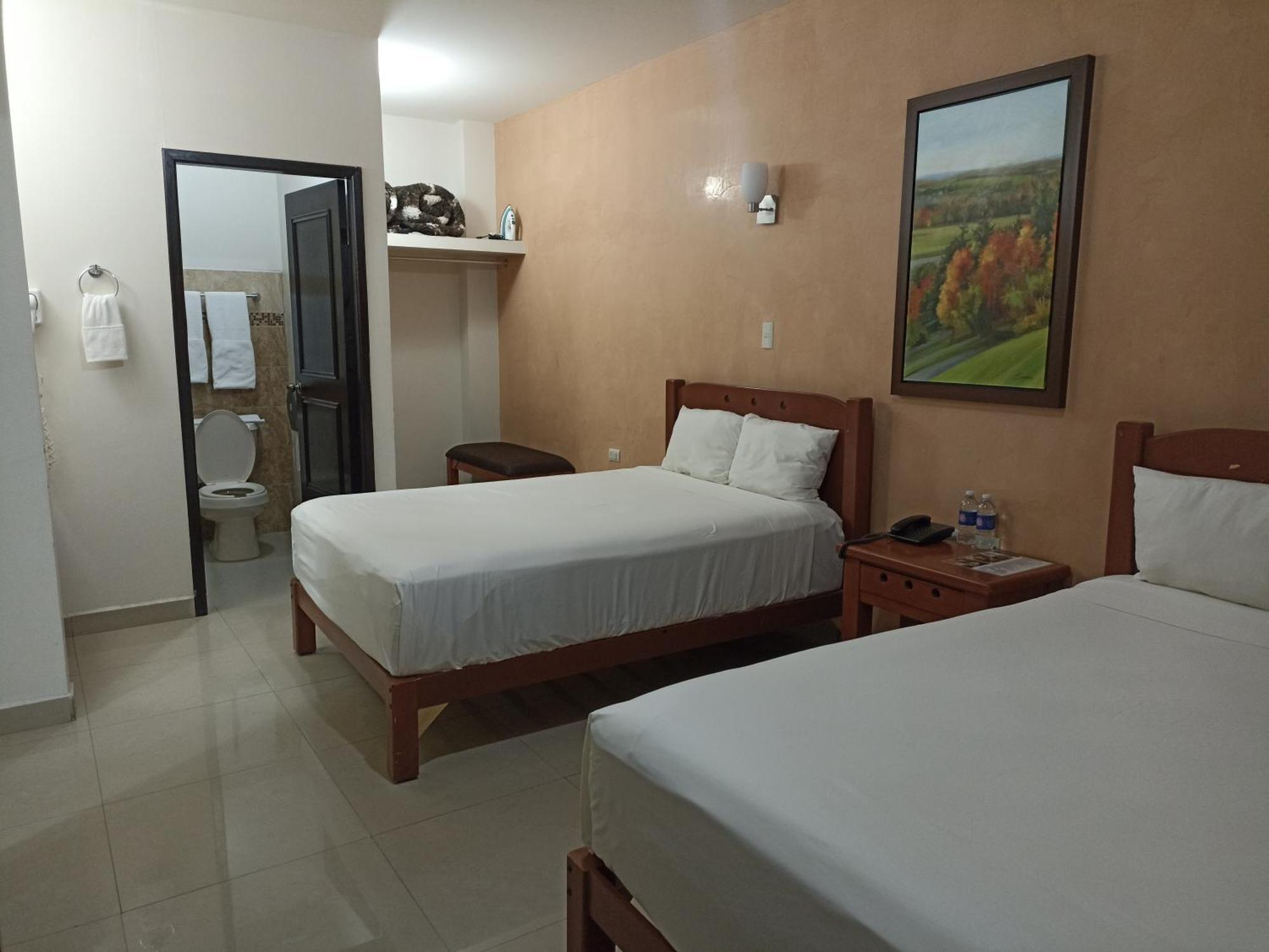 Gran Hotel Residencial Galerias Ciudad Obregón Eksteriør billede